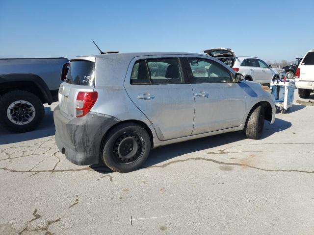 Photo 3 from auction – 2011 TOYOTA SCION XD with VIN JTKKU4B46B1012938