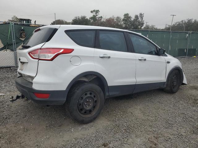 Photo 3 from auction – 2014 FORD ESCAPE S with VIN 1FMCU0F71EUC86233