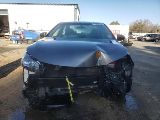 Photo 5 from auction – 2017 TOYOTA CAMRY LE with VIN 4T1BF1FK4HU625913