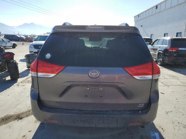 Photo 6 from auction – 2011 TOYOTA SIENNA XLE with VIN 5TDDK3DC6BS024708