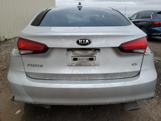 Foto 6 de la subasta – 2017 KIA FORTE EX con VIN 3KPFL4A86HE005574