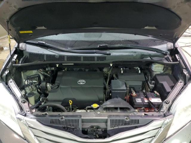 Photo 12 from auction – 2011 TOYOTA SIENNA XLE with VIN 5TDYK3DC8BS109504