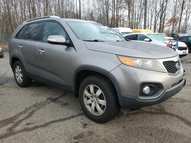 Photo 4 from auction – 2011 KIA SORENTO BA with VIN 5XYKT4A11BG021029