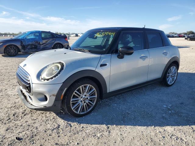 MINI COOPER 2020 with VIN WMWXU7C06L2M30371 - Photo from auction