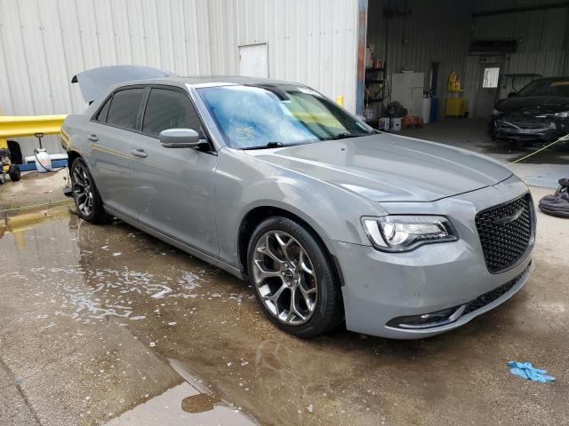 Photo 4 from auction – 2017 CHRYSLER 300 S with VIN 2C3CCABG2HH663635