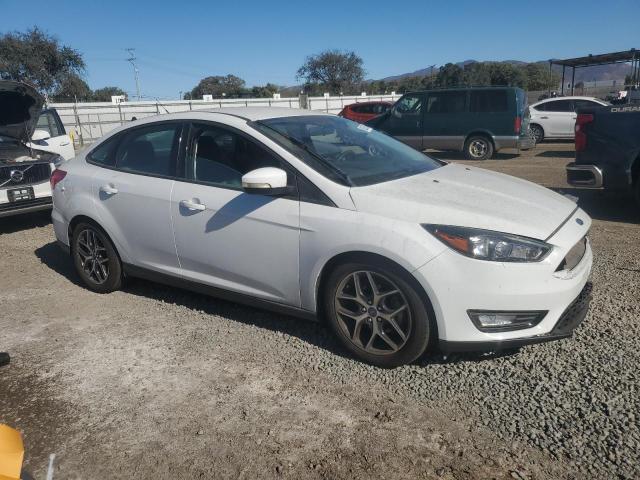 Photo 4 from auction – 2017 FORD FOCUS SE with VIN 1FADP3FE7HL253981