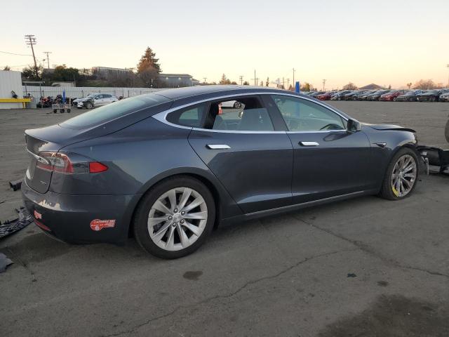 Photo 3 from auction – 2017 TESLA MODEL S with VIN 5YJSA1E26HF186629