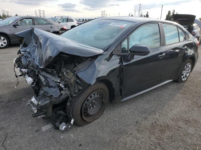 TOYOTA COROLLA LE 2020 with VIN 5YFEPRAE9LP039745 - Photo from auction