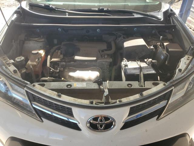 Photo 11 from auction – 2015 TOYOTA RAV4 LE with VIN JTMZFREV9FD063002