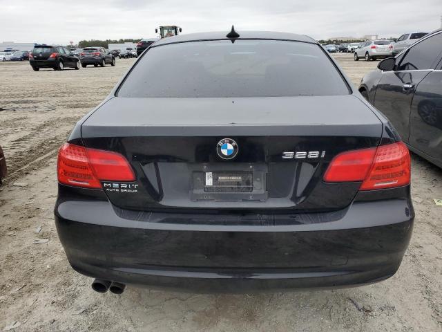Photo 6 from auction – 2011 BMW 328 I with VIN WBAKE3C53BE557281