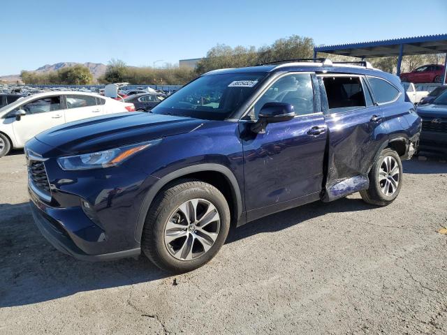 TOYOTA HIGHLANDER 2020 with VIN 5TDHZRAH7LS508260 - Photo from auction
