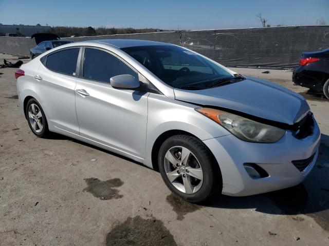 Photo 4 from auction – 2012 HYUNDAI ELANTRA GL with VIN 5NPDH4AE4CH127224