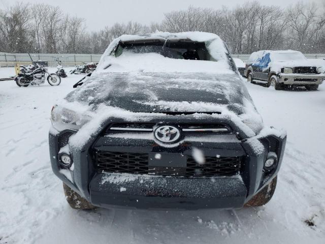 Photo 5 from auction – 2021 TOYOTA 4RUNNER SR with VIN JTEEU5JR4M5245912