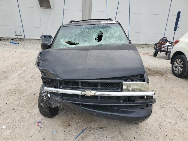 Photo 5 from auction – 2002 CHEVROLET BLAZER with VIN 1GNCS13W32K122251
