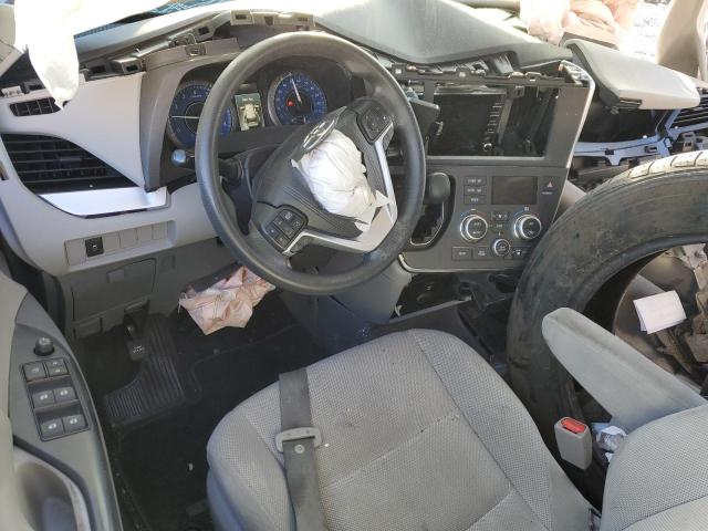 Photo 8 from auction – 2018 TOYOTA SIENNA L with VIN 5TDZZ3DC1JS956802