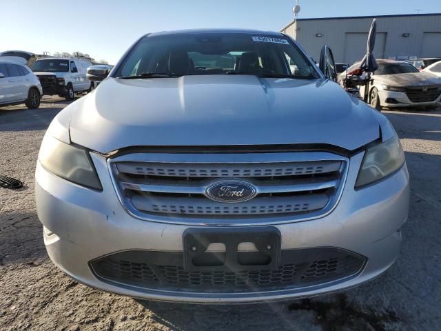 Zdjęcie 5 z aukcji – 2010 FORD TAURUS LIM z VIN 1FAHP2FW7AG106725