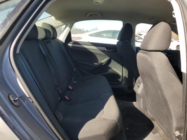 Photo 10 from auction – 2013 VOLKSWAGEN PASSAT S with VIN 1VWAP7A30DC060010