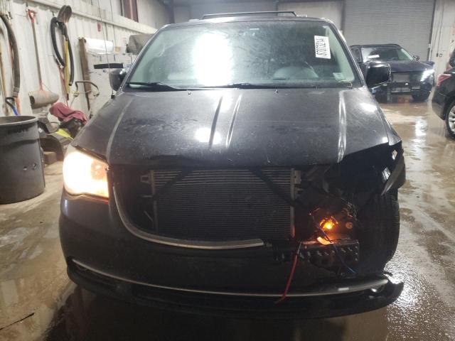 Photo 5 from auction – 2012 CHRYSLER TOWN & COU with VIN 2C4RC1BG0CR187409