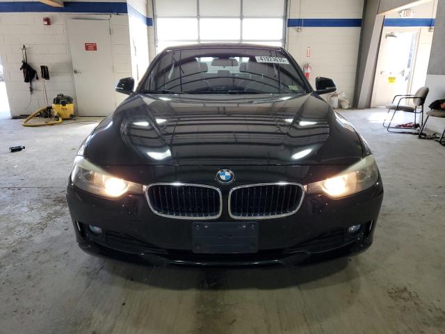 Photo 5 from auction – 2013 BMW 320 I with VIN WBA3B1C51DF078369
