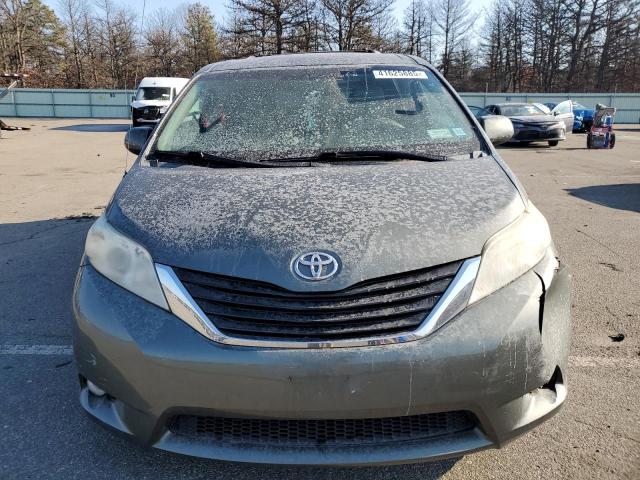 Photo 5 from auction – 2012 TOYOTA SIENNA LE with VIN 5TDKK3DC8CS184131