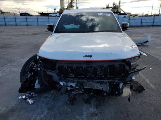 Photo 5 from auction – 2023 JEEP GRAND CHER with VIN 1C4RJHAG2PC562604