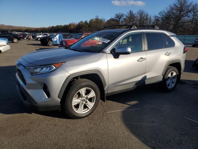 Photo 1 from auction – 2019 TOYOTA RAV4 XLE with VIN 2T3P1RFVXKC025409
