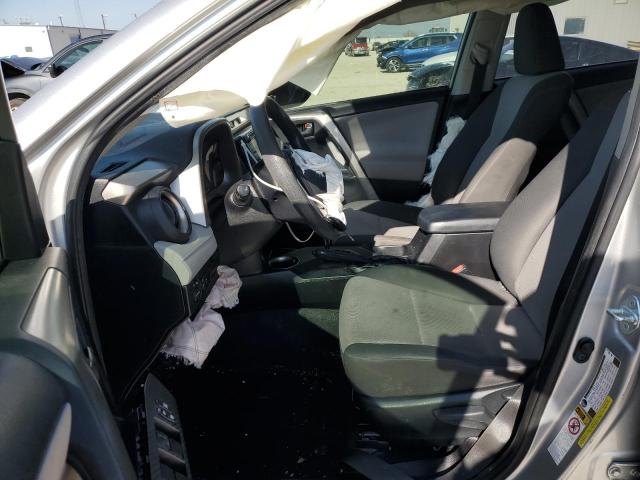 Photo 7 from auction – 2015 TOYOTA RAV4 LE with VIN JTMZFREVXFD072176