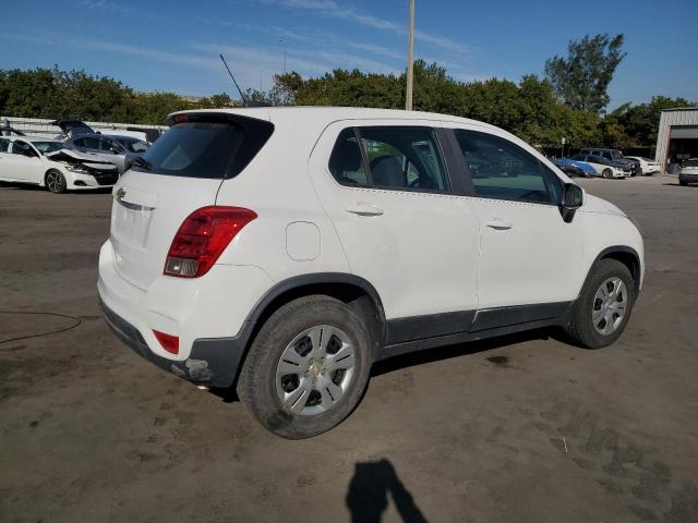 Photo 3 from auction – 2017 CHEVROLET TRAX LS with VIN 3GNCJKSB5HL265099
