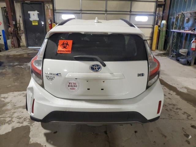 Photo 6 from auction – 2018 TOYOTA PRIUS C with VIN JTDKDTB35J1601437