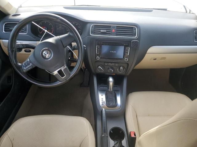 Photo 8 from auction – 2011 VOLKSWAGEN JETTA TDI with VIN 3VWLL7AJ6BM094001
