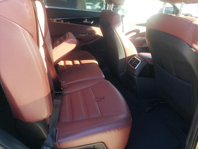 Photo 11 from auction – 2018 KIA SORENTO SX with VIN 5XYPKDA52JG416959