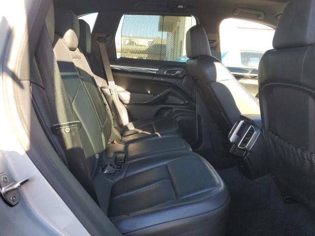 Photo 10 from auction – 2013 PORSCHE CAYENNE with VIN WP1AA2A23DLA19304
