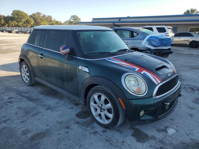 Photo 4 from auction – 2009 MINI COOPER S with VIN WMWMF73559TT96192