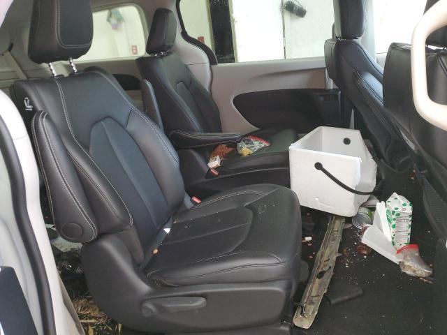 Photo 11 from auction – 2024 CHRYSLER PACIFICA H with VIN 2C4RC1S7XRR114833