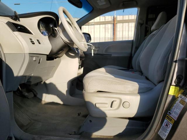 Photo 7 from auction – 2011 TOYOTA SIENNA LE with VIN 5TDKK3DC0BS162378