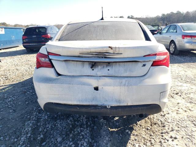 Photo 6 from auction – 2013 CHRYSLER 200 TOURIN with VIN 1C3CCBBB2DN744338