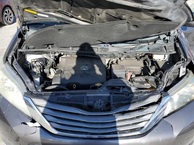 Photo 12 from auction – 2011 TOYOTA SIENNA XLE with VIN 5TDDK3DC6BS024708