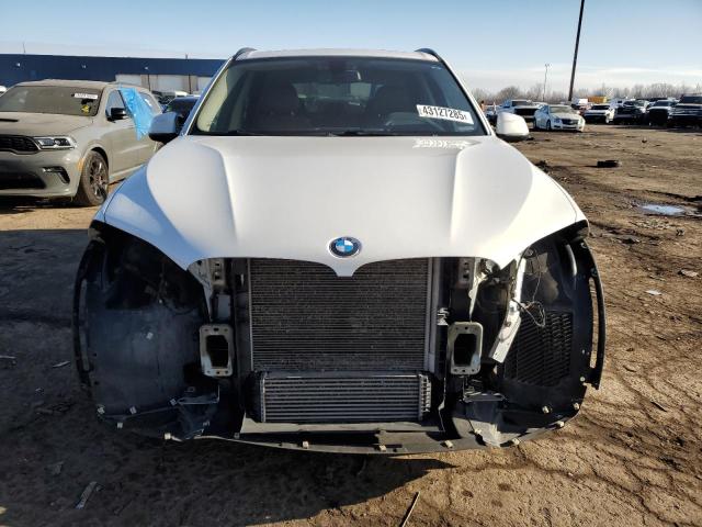 Photo 5 from auction – 2015 BMW X5 SDRIVE3 with VIN 5UXKR2C50F0H36271