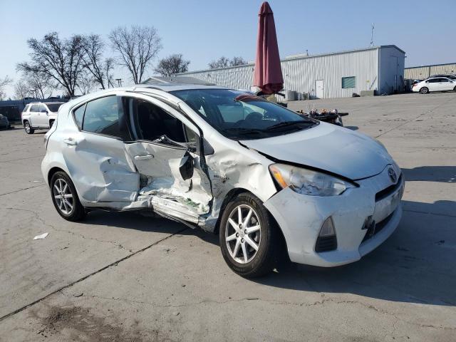 Photo 4 from auction – 2012 TOYOTA PRIUS C with VIN JTDKDTB37C1016166