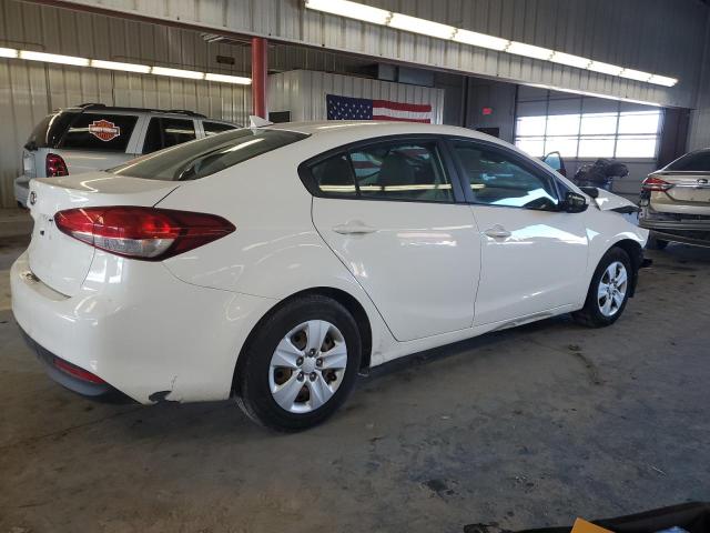Photo 3 from auction – 2017 KIA FORTE LX with VIN 3KPFK4A76HE090488