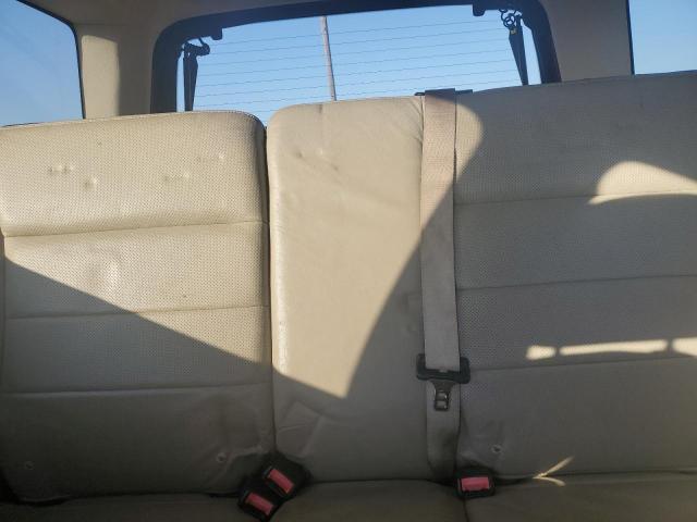 Photo 10 from auction – 2005 FORD ESCAPE LIM with VIN 1FMYU04125KB08847