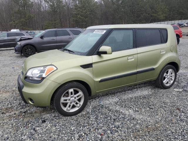 KIA SOUL + 2010 with VIN KNDJT2A28A7123447 - Photo from auction