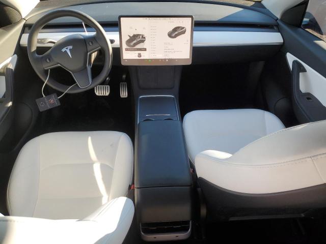 Photo 8 from auction – 2022 TESLA MODEL Y with VIN 7SAYGDEF2NF459965
