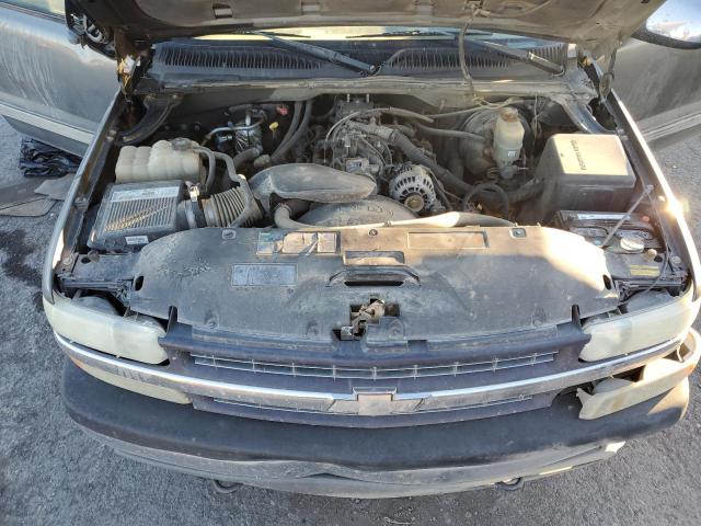Photo 11 from auction – 2002 CHEVROLET SILVERADO with VIN 2GCEK19T021328559