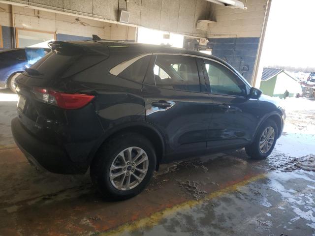 Photo 3 from auction – 2022 FORD ESCAPE SE with VIN 1FMCU9G65NUB08335
