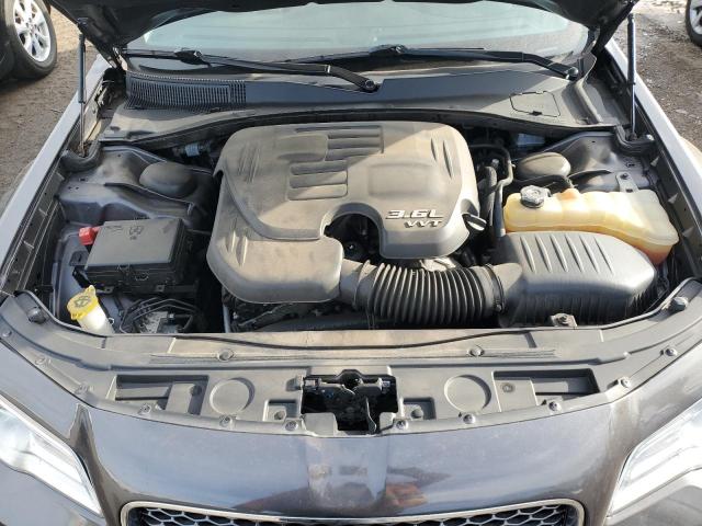 Photo 11 from auction – 2019 CHRYSLER 300 LIMITE with VIN 2C3CCAKG0KH542898