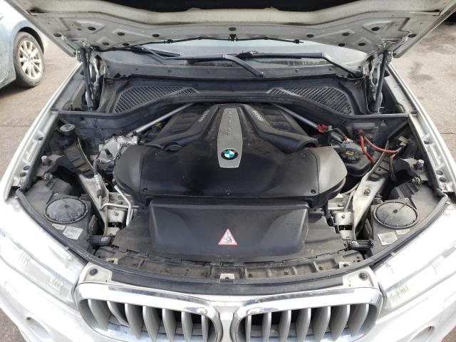 Photo 12 from auction – 2015 BMW X5 XDRIVE5 with VIN 5UXKR6C57F0J77466