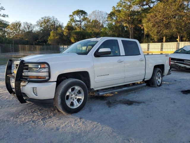CHEVROLET SILVERADO 2017 with VIN 3GCUKREC3HG490492 - Photo from auction