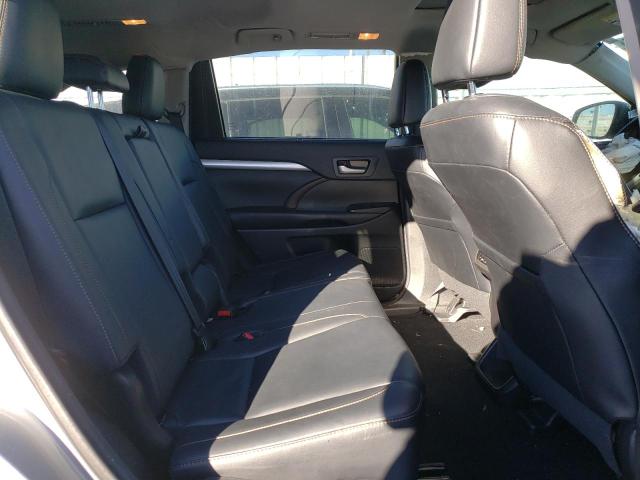 Photo 11 from auction – 2017 TOYOTA HIGHLANDER with VIN 5TDJZRFH0HS391669