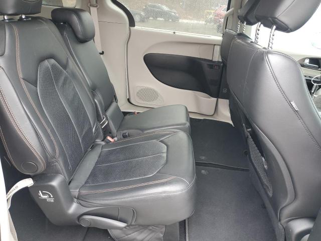 Photo 11 from auction – 2018 CHRYSLER PACIFICA T with VIN 2C4RC1BG7JR280294